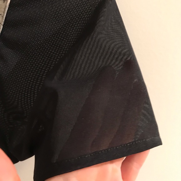 Cynthia Rowley mesh sleeve metallic dress - Picture 4 of 5